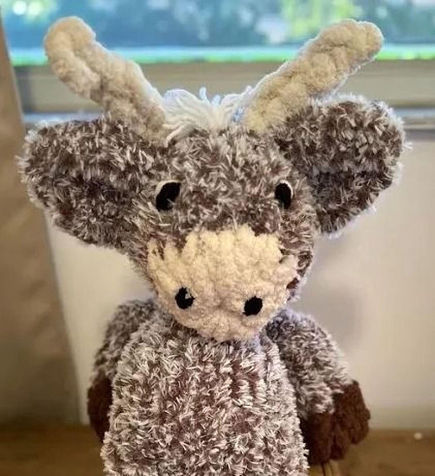 Handmade Knit Highland Cow Plush: Soft, Neutral Farm Toy